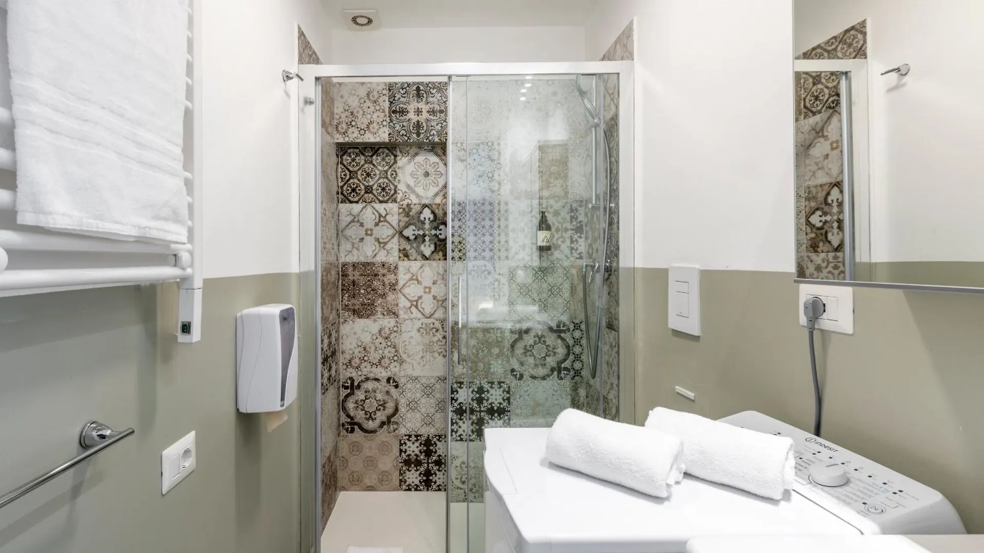 Rubens Suites - B Home Milano